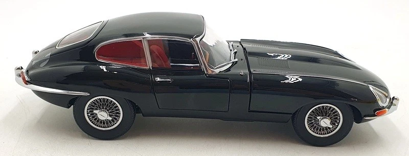 Kyosho масштаб 1/18 литая модель 08954BK — Jaguar E-Type — черная - Изображение 4 из 4