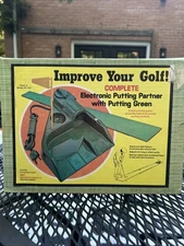 Vintage Oscar Jr Electronic Putting Partner Golf Return JR-103. NIB