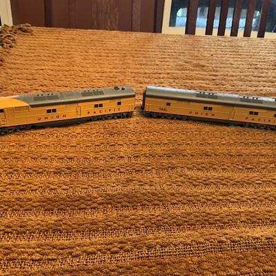 Broadway Limited Union Pacific #989 & 988 Tested With 9Volt Battery