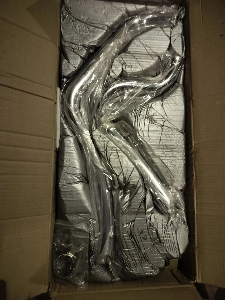 Tubos de escape cromados RSD Foto 2 de 4