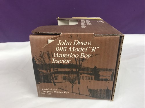1/16 John Deere Collector's Edition Model "R" 1915 Waterloo Boy - Picture 7 of 10