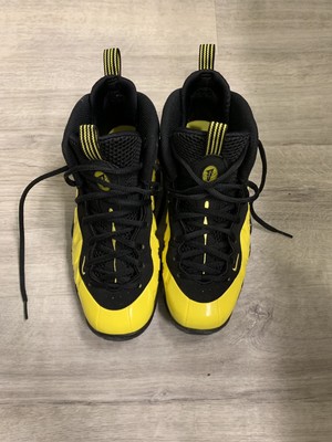 womens black air max trainers