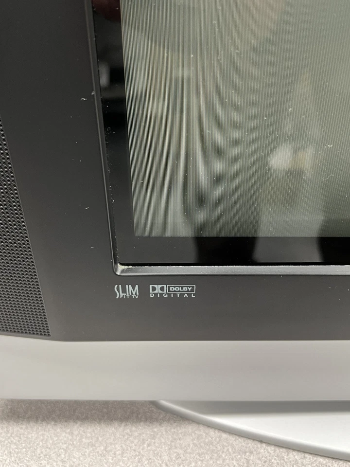 Samsung TX-T2082 20" CRT TV Retro Gaming SlimFit Flat Screen Composite Tested - Image 4 of 4