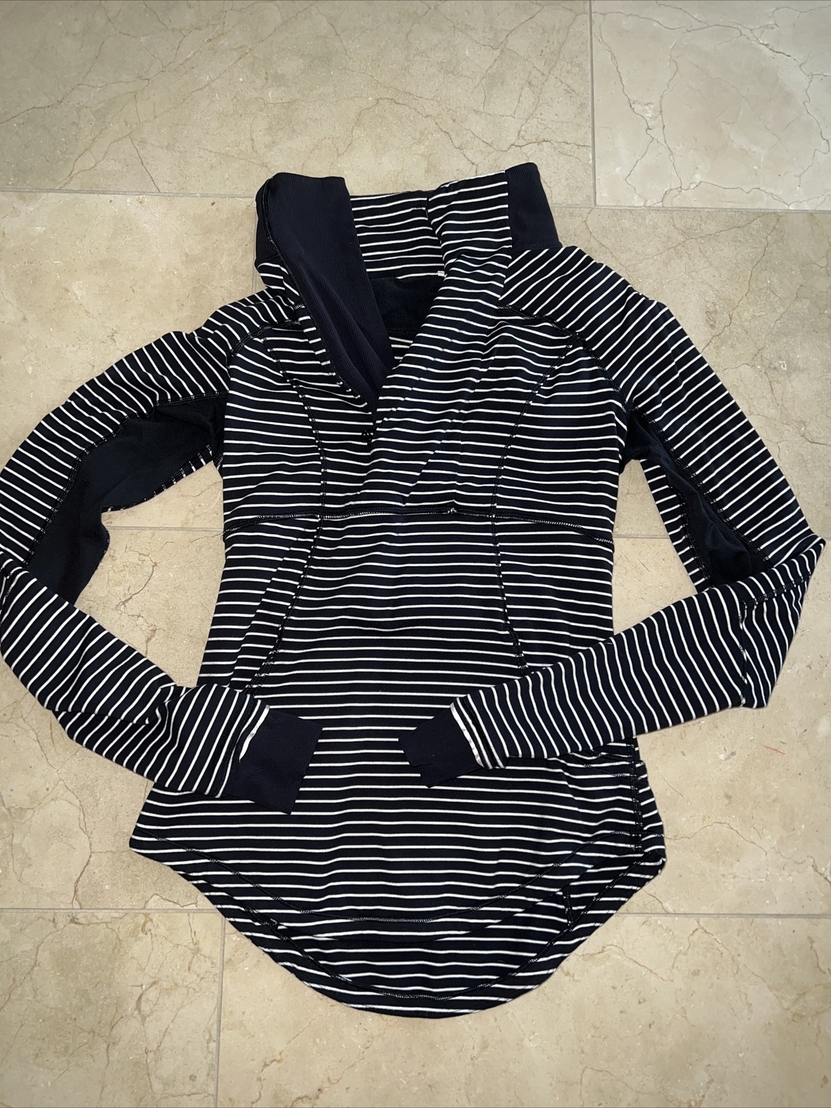 lululemon half zip pullover black and 