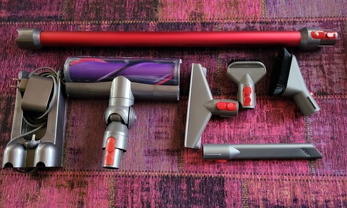 Dyson V10 Staubsauger NEU - Bild 9 von 9