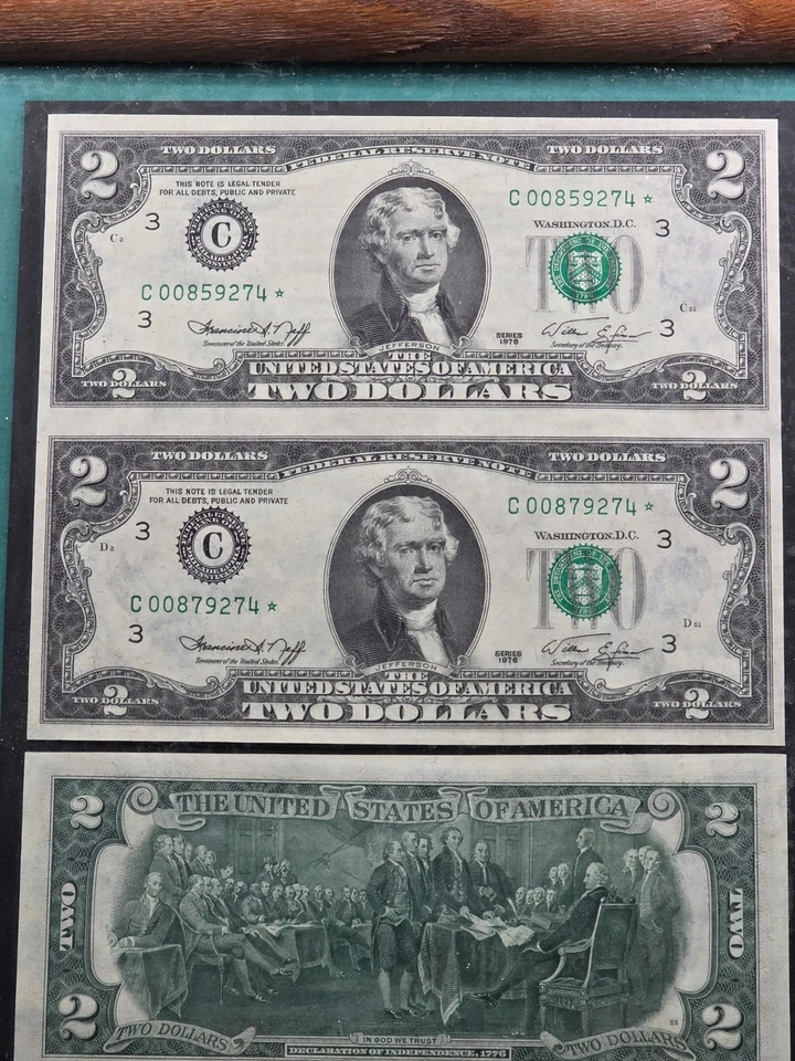 1976 ($2) TWO DOLLAR BILLS - 2 UNCUT SHEETS 2 STAR* NOTES - 4 NOTES FRAMED - Image 3 of 4