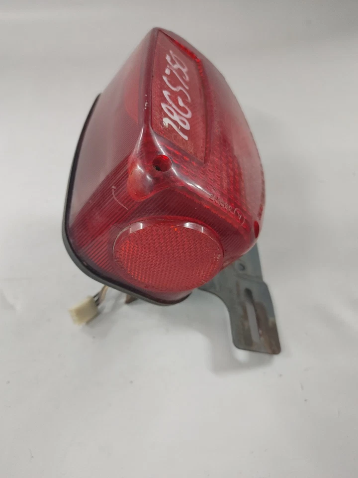 Combo de luz trasera y soporte para Suzuki GS750 1978 (#1) 35710-45011 Foto 3 de 4