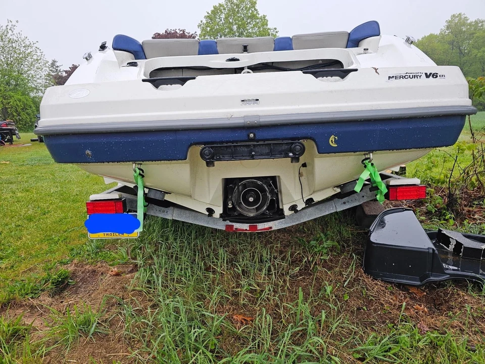 2001 Sea Doo Challenger 20' Boat w/ Title & Trailer - Image 4 of 4