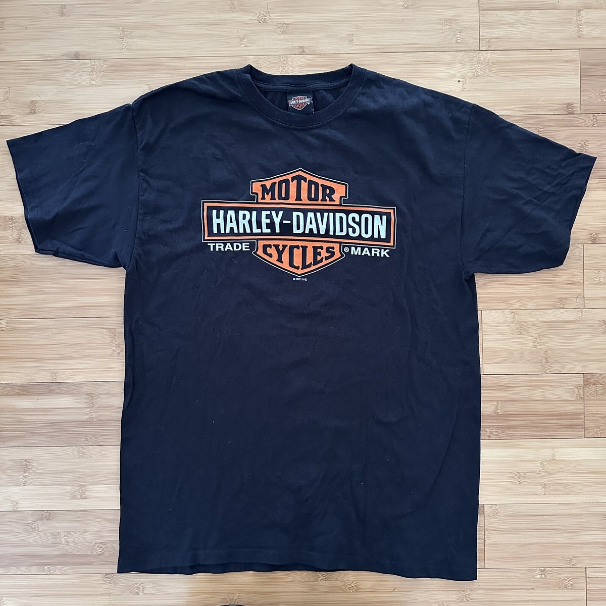 Harley Davidson Motorcycle Tade Mark Bravado L tshirt Stars