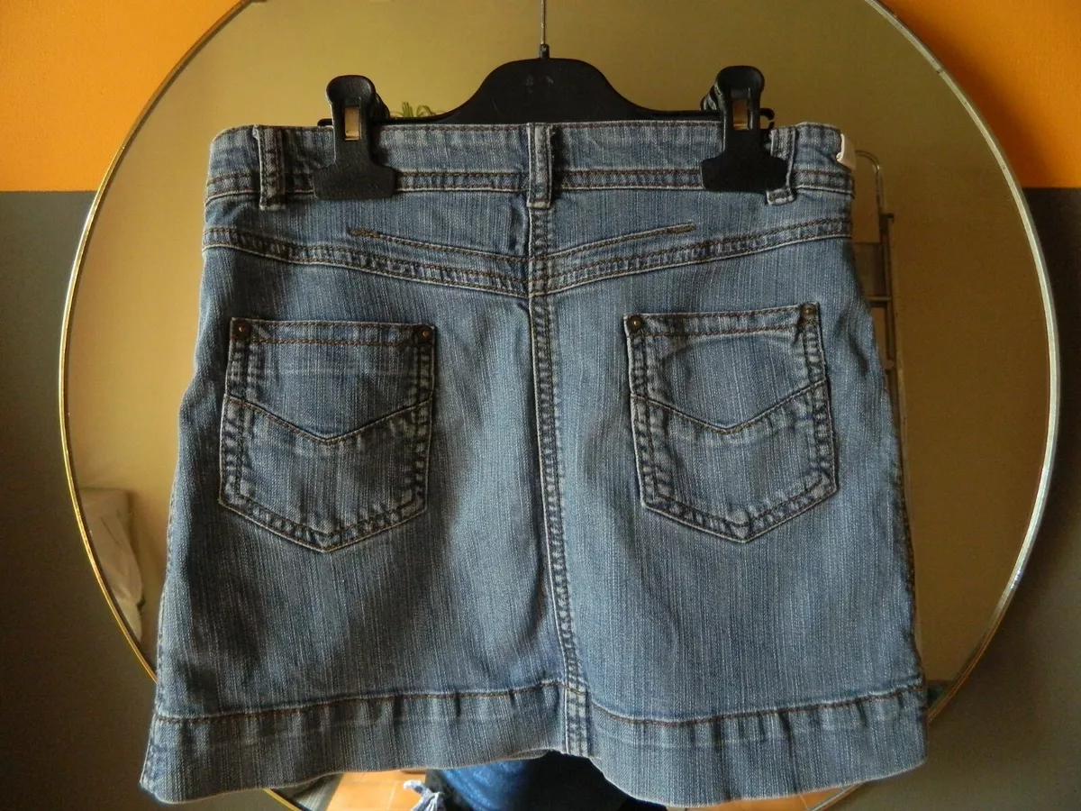 Jupe en jeans fille T 10 ans