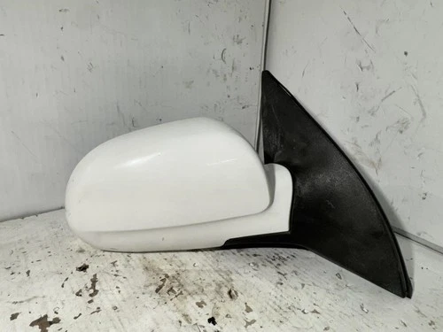 2005-2008 Suzuki Forenza Passenger Right Headlight Lamp Assembly OEM