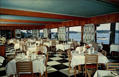 Voyager Room Pine Tree Point Club Alexandria Bay NY restaurant interior view I19