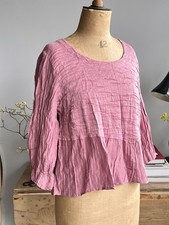 Textured Pink Silk Top From Grizas,  Size M. lightweight 3/4 lenghth sleeve.