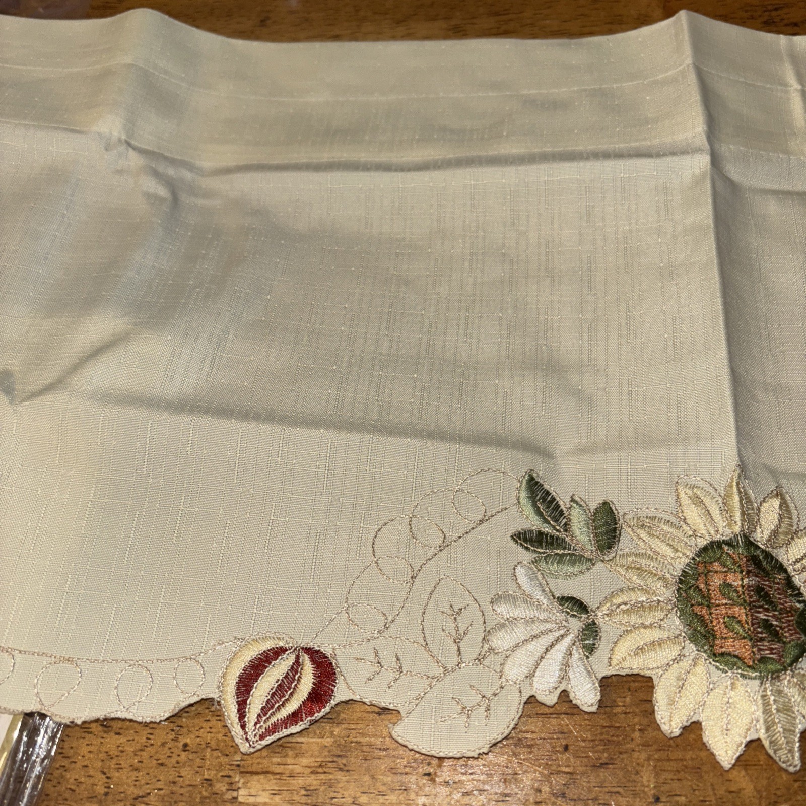 SUNFLOWER Valance, 60” Width X 12” Length Beige   New By Lorraine Home Fashions
