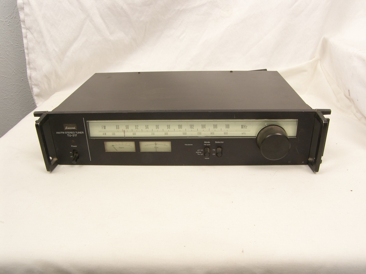 Sansui TU-217 Stereo Tuner AM / FM Radio - VG Condition Rack Mount