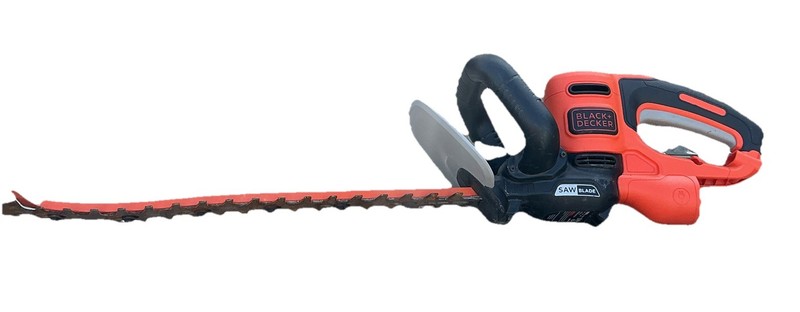 BLACK+DECKER Hedge Trimmer With Saw, 20-Inch, Corded - BEHTS300🔥FOR PARTS 🔥