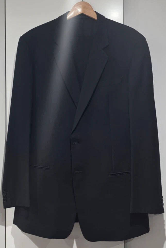 Giorgio Armani - Mens Vintage Black Vintage Suit. C48,W36L32. Worn, Excel. Cond. - Image 3 of 4