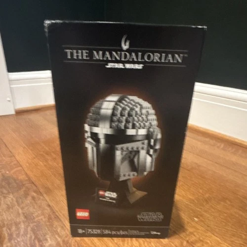 LEGO Star Wars The Mandalorian Helmet Collection 75328 Complete Boxed Set