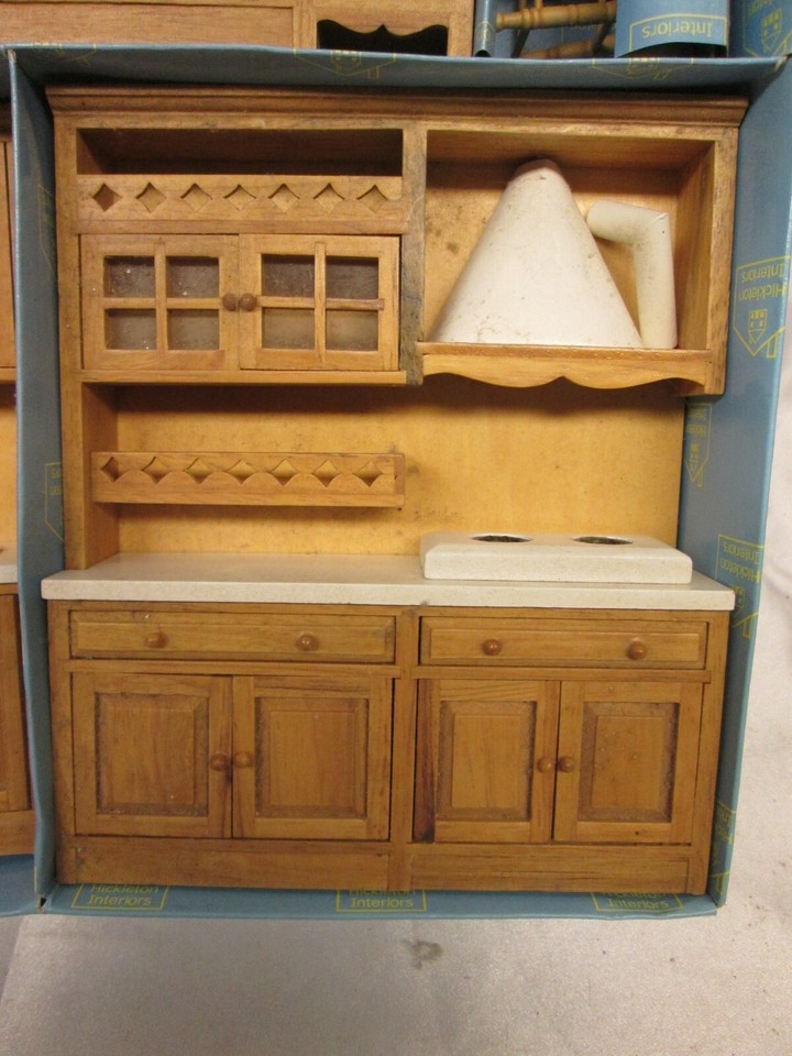 Vintage Hickleton Interiors Miniature Dolls House Furniture Kitchen Set