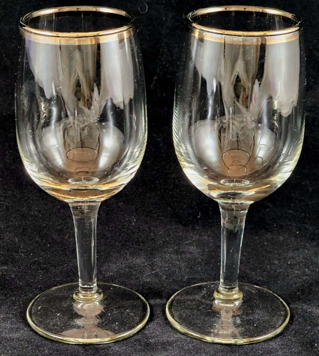 personalised wine glass with wine Personalized Wine Glass