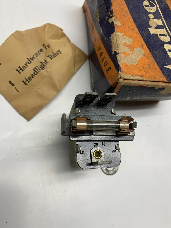 Relé de faros Chevrolet Ford Mercury Pontiac Buick Dodge Desoto años 30 40 50 Foto 2 de 4
