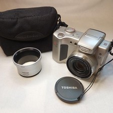 TOSHIBA PDR-M700 Digital Camera Canon PowerShot G3 Lens