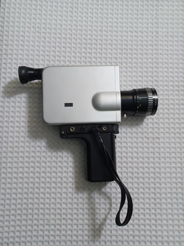 Cámara de película analógica S8. BRAUN NIZO S56 con VARIOGON 1,8/7-56 mm Foto 2 de 4