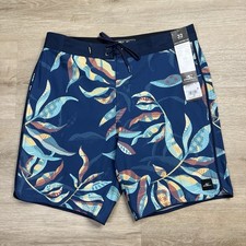 O  Neill Mysto Scallop Hyperfreak Board Shorts Swim Above The Knee Mens 32 NWT