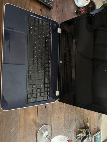 PC Notebook HP Pavilion 15-e040sa - Imagen 2 de 4