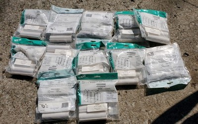 (12) Snap Clamp 1/2'' X 4'' Wide For 1/2 PVC Pipe White 10 per Bag NEW Sealed