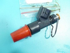Injecteur Volvo 242