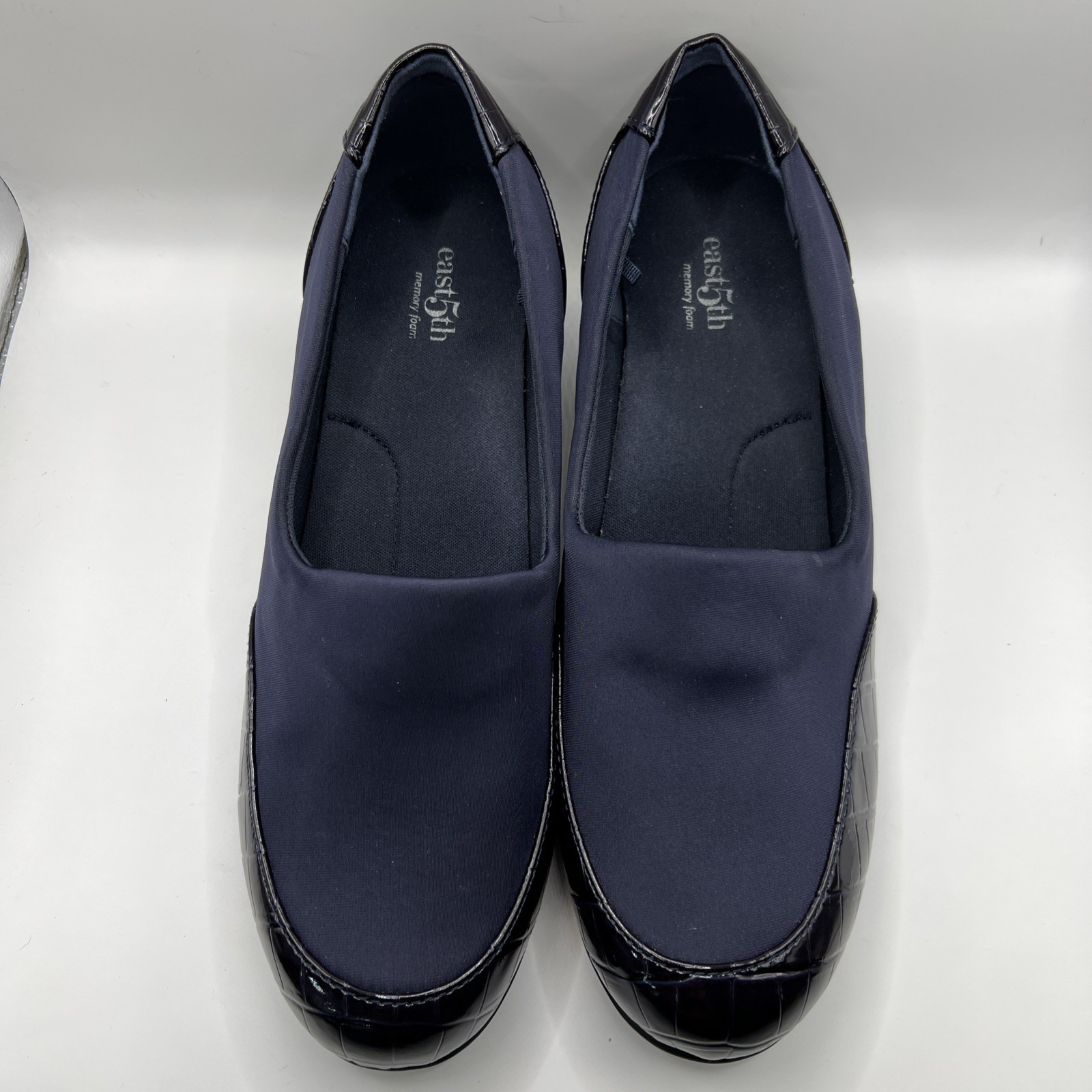 east 5th Elander Womens Moc Closed Toe Slip-On Shoe 10 wide navy blue