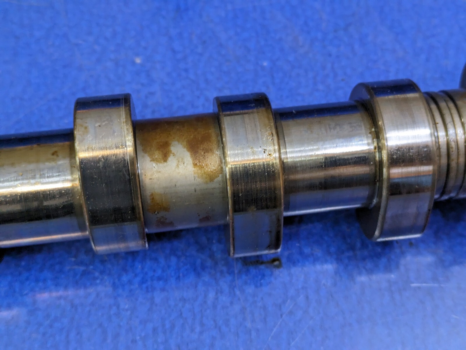 oem camshaft outlet right Bentley Continental 6.0 W12 exhaust cam shaft