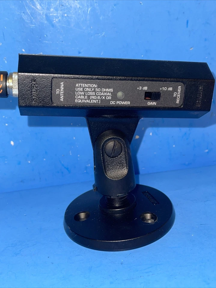 SHURE UA830USTV UHF REMOTE ANTENNA KIT 470-698 MHz WITH STAND AND ANTENNA - Image 2 of 4