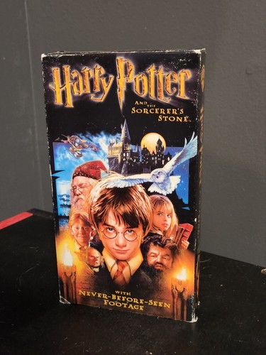 Harry Potter and the Sorcerers Stone (VHS, 2002)