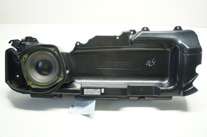 subwoofer audi a6 c6