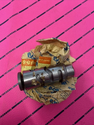 CAM, GEAR SHIFTING *{C,N,T}*