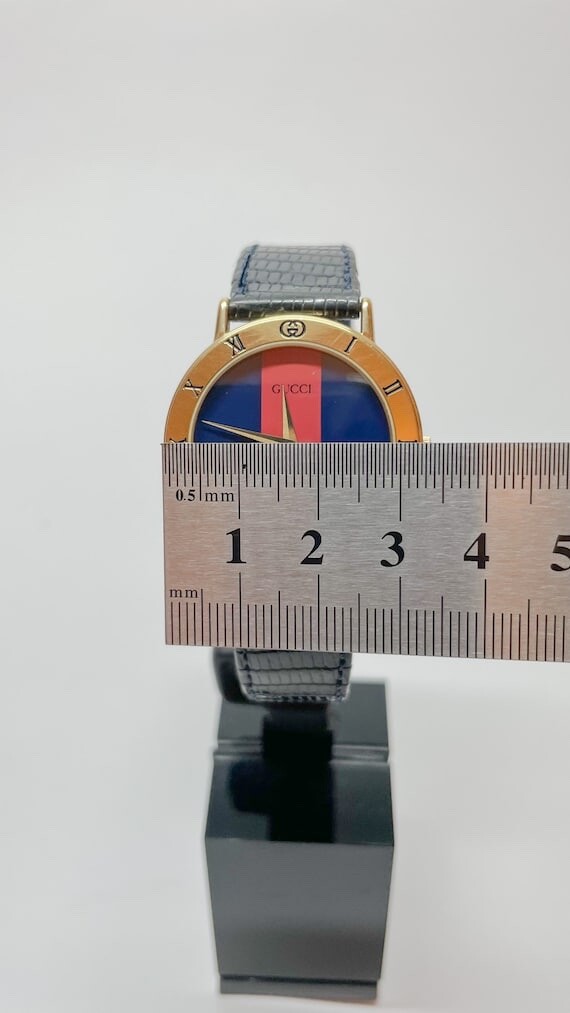 GUCCI グッチ 3000M ビンテージ (付属品付き) Vintage Gucci 3000M Watch, Comes With A Original Box,10K