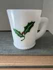 Vintage McKee Milk Glass Holly Berry Green Red & White Christmas Holiday 6oz Mug
