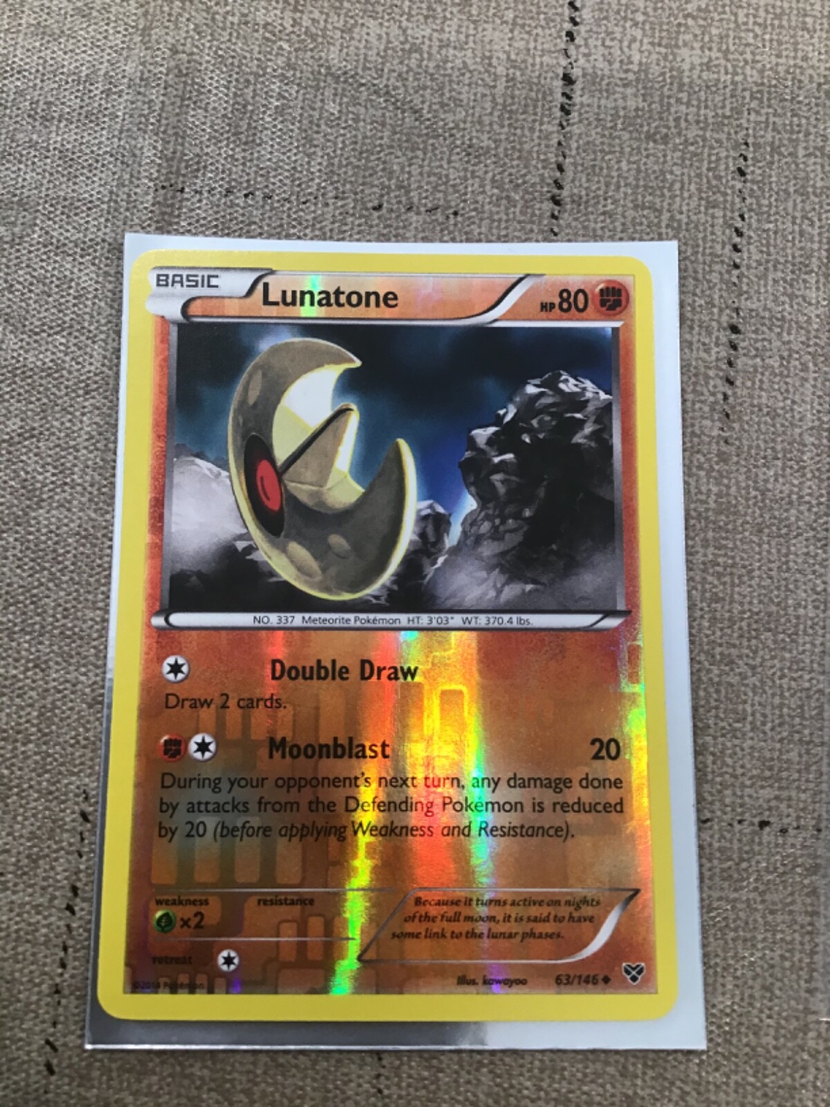 lunatone pokemon xy base set 63/146