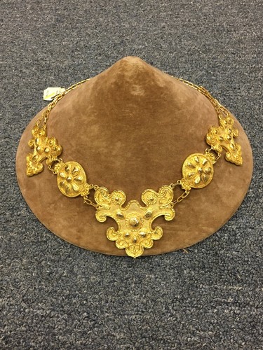 Judith Leiber Necklace - Picture 2 of 12