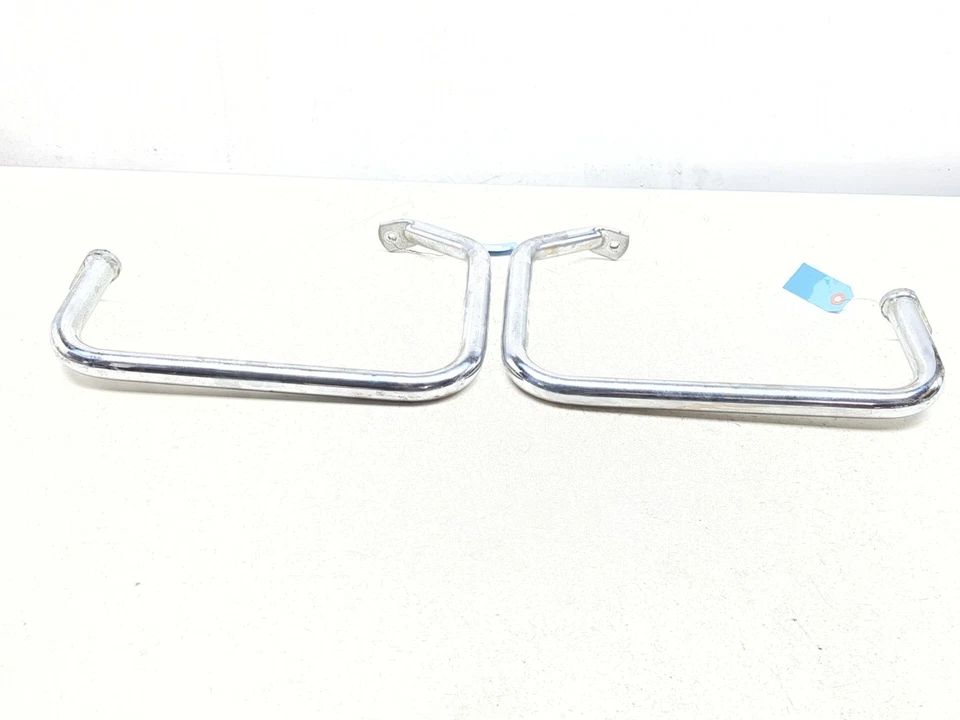 97-09 雅马哈 Royal Star Tour 豪华 XVZ1300LT 左后碰撞杆套装 — 第 2/4 张图片