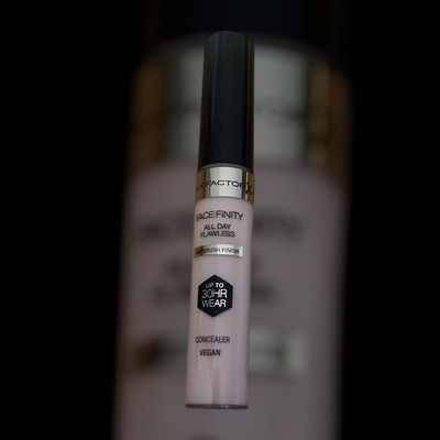 MAX FACTOR Facefinity - All Day Flawless Concealer N.020 7,8ml