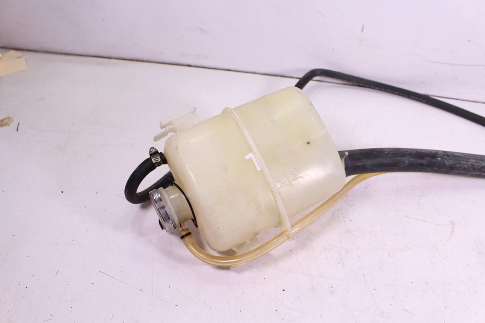 Sea Doo GTI 2007 4-TEC STD TANQUE DE REFRIGERANTE/BOTELLA 276000086 Foto 3 de 4