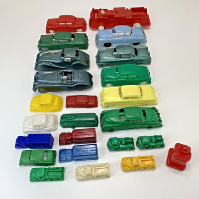Vintage 1950s Toy Car Lot ~ Plasticville Hubley