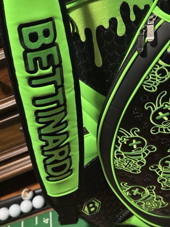 Bettinardi Tour Dept. Bolsa de golf Lucky Stinger Staff The Hive Foto 3 de 4