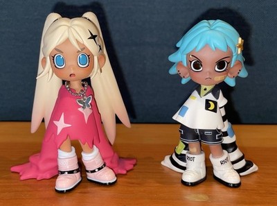 Two POP MART Blind Box Figure Peach Riot Frankie Scout Princess Poppy