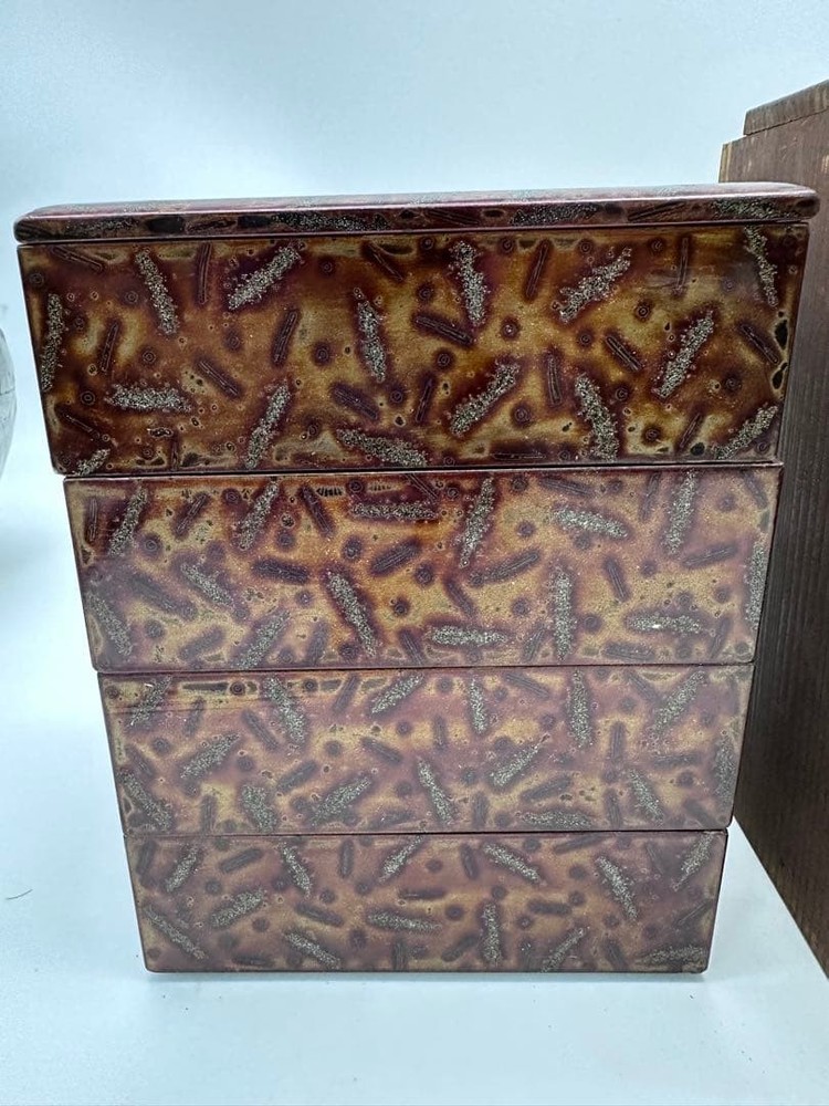 Jubako Bento Box Japanese art 4tiered box makie lacquered Meiji period dovetail