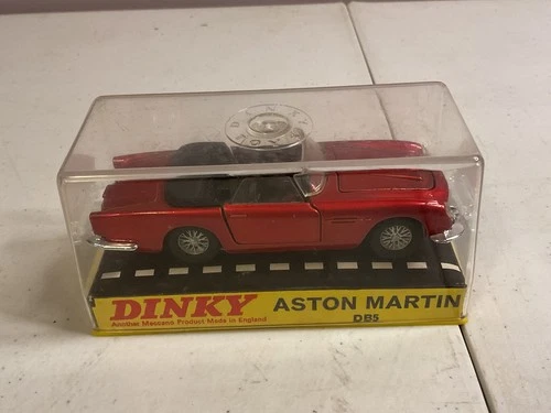 Vintage Dinky #110 Aston Martin DB5 in Original Case  Not Removed