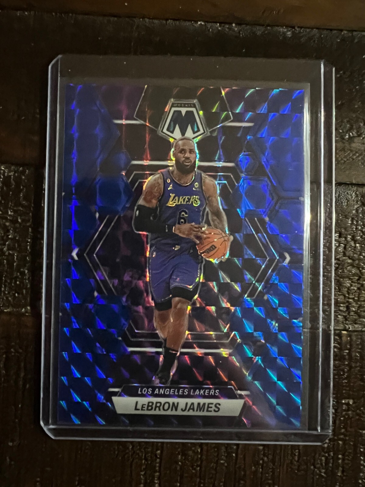 LAKERS 98 LeBRON JAMES 未開封 LAKERS 98 LeBRON JAMES 未開封 2022-23 Panini Mosaic